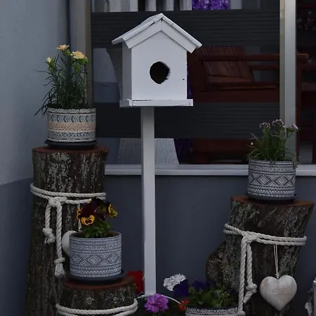 Relaxo Maisonette Elia