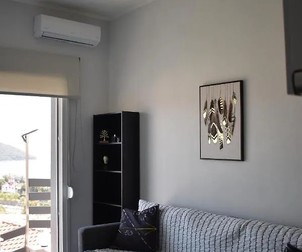 Relaxo Maisonette Elia 公寓
