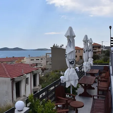 Relaxo Maisonette Elia Daire Néa Péramos